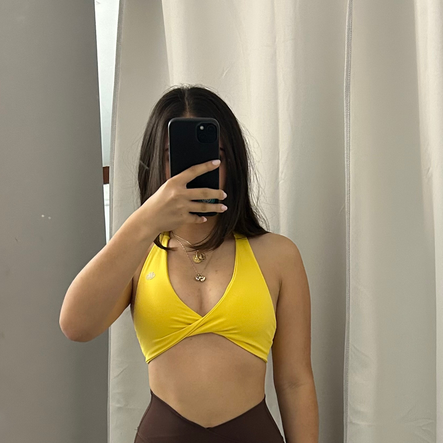 TOP DEPORTIVO NUDO