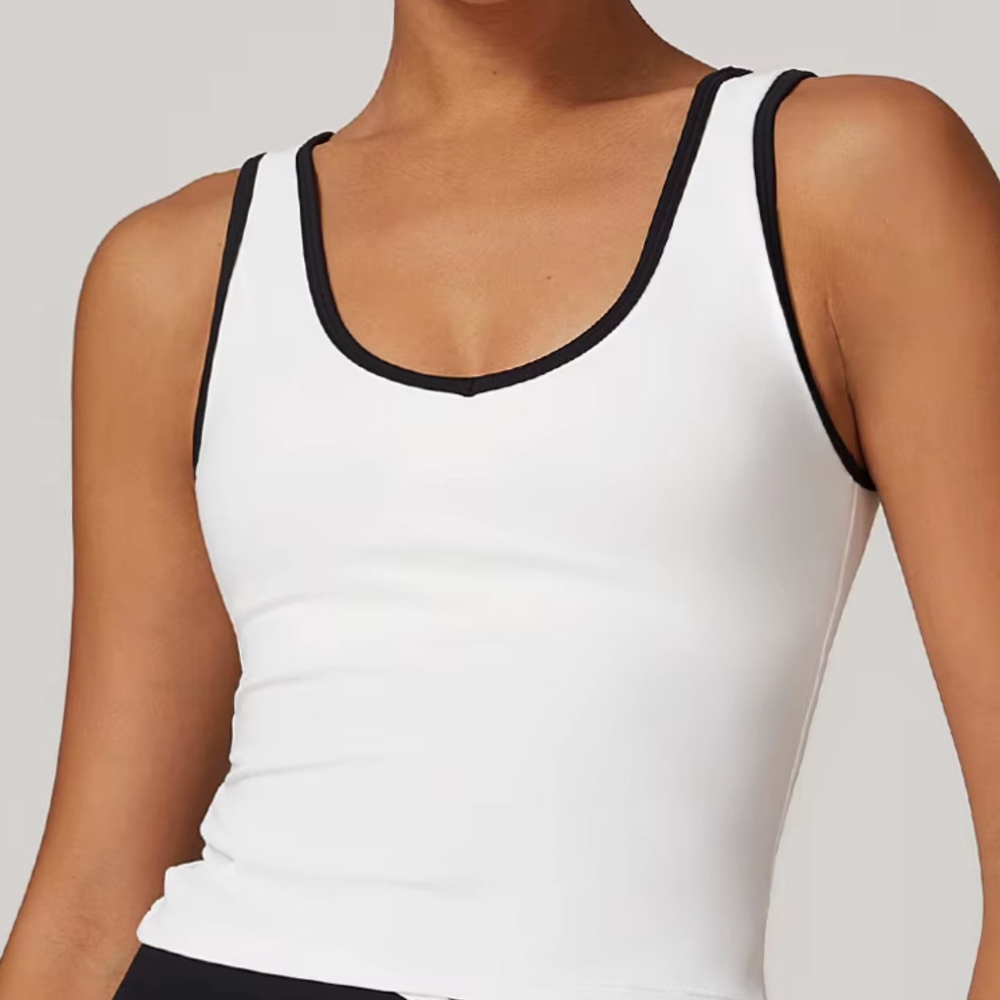ANASTASIA TOP
